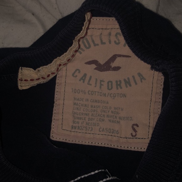Hollister tee. size s. - Picture 2 of 2